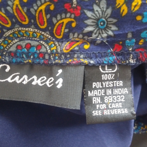 Cassees M Rich Floral A-Line Ornate Beaded Skirt in Navy Red - Picture 5 of 9